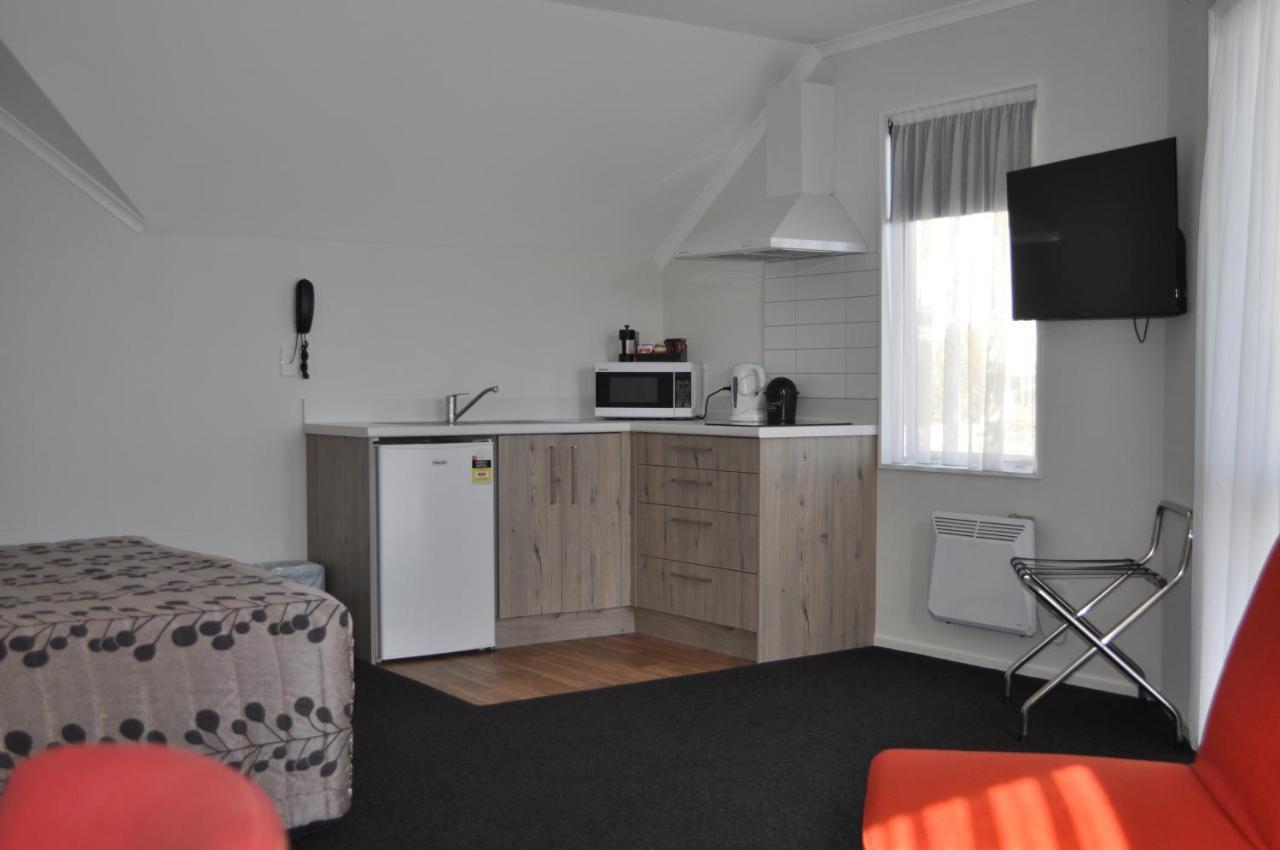 Carramar Motor Inn Palmerston North Eksteriør bilde