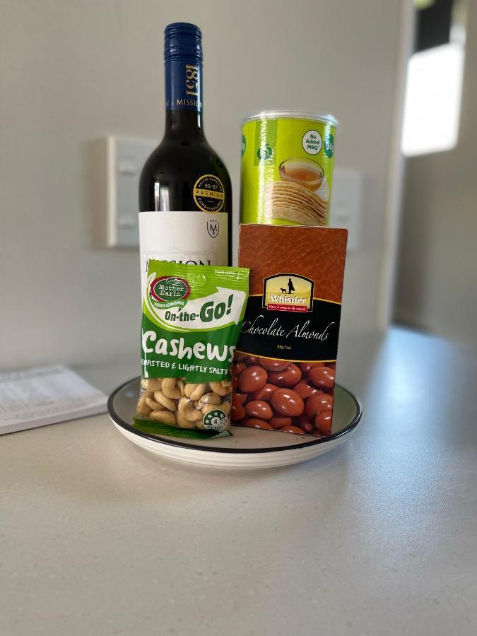 Carramar Motor Inn Palmerston North Eksteriør bilde